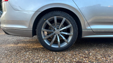 Volkswagen Passat 2.0 TDI EVO SCR R-Line 5dr DSG Diesel Estate